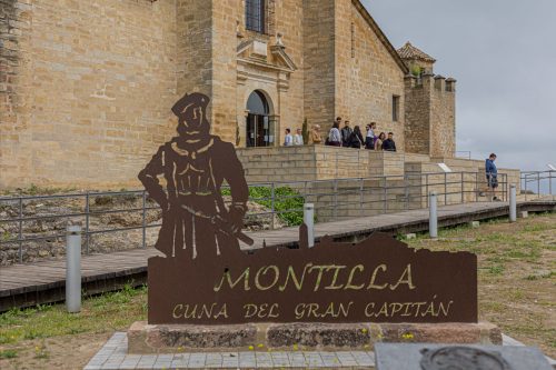 Visita cultural a Montilla + visita a Bodega + 5 vinos